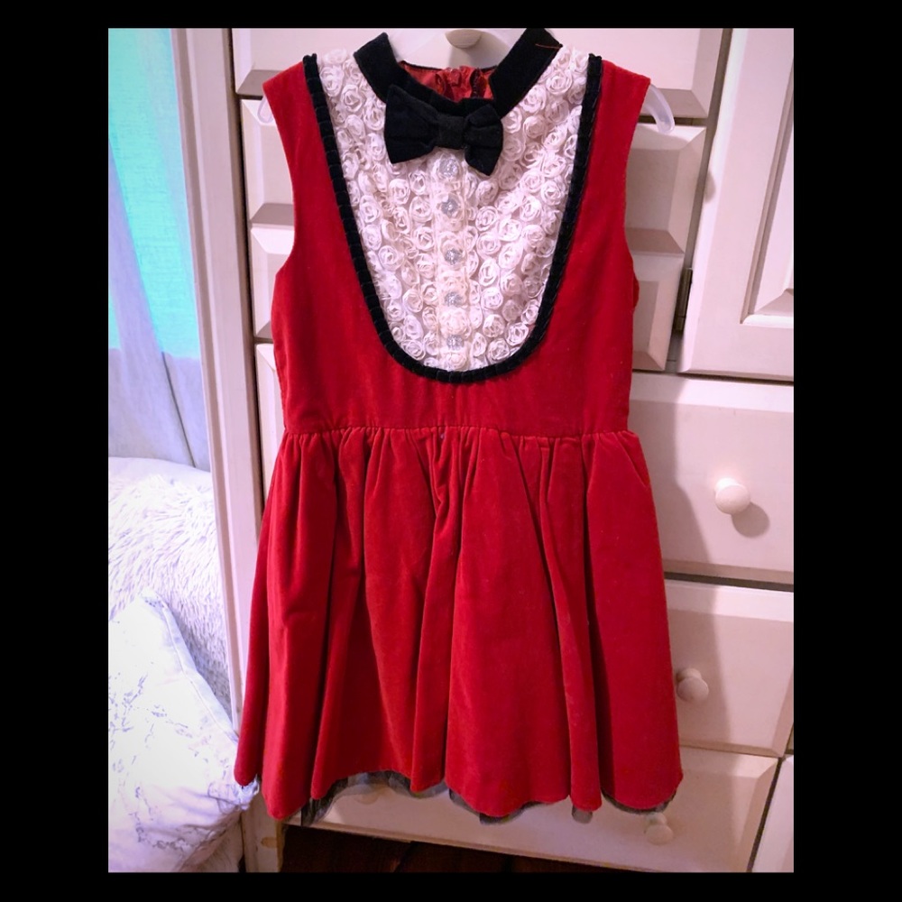 Sleeveless Red/ White Rose Bib Christmas dresses